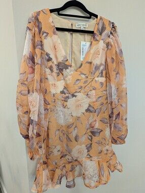 Pale Yellow Floral Chiffon Mini Dress NWT Women's Size Medium